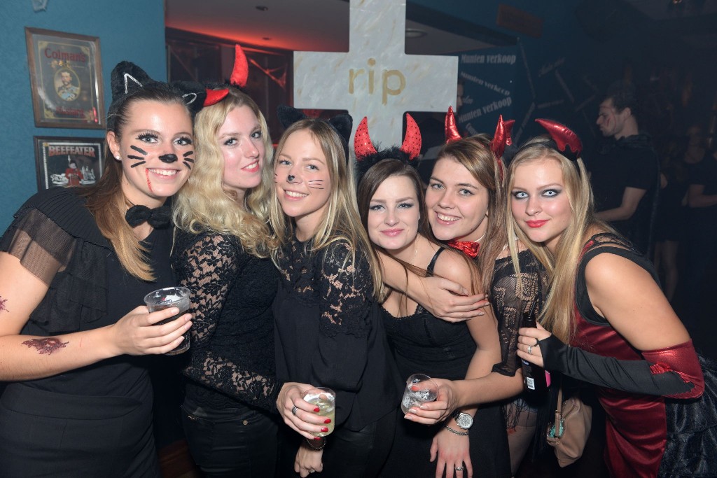 ../Images/Halloween Kaninefaaten 128.jpg